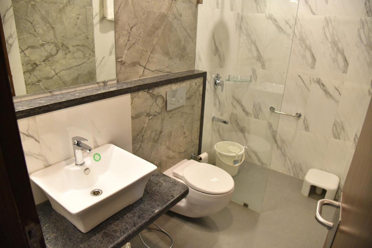 Hotel Prince Residency Bhuj Exterior photo
